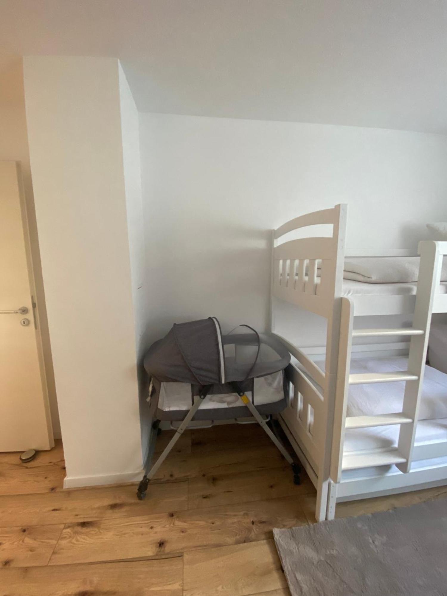 2 Zimmer Ferienunterkunft Gemeinsame Zeit 亚蓬威e尔 外观 照片