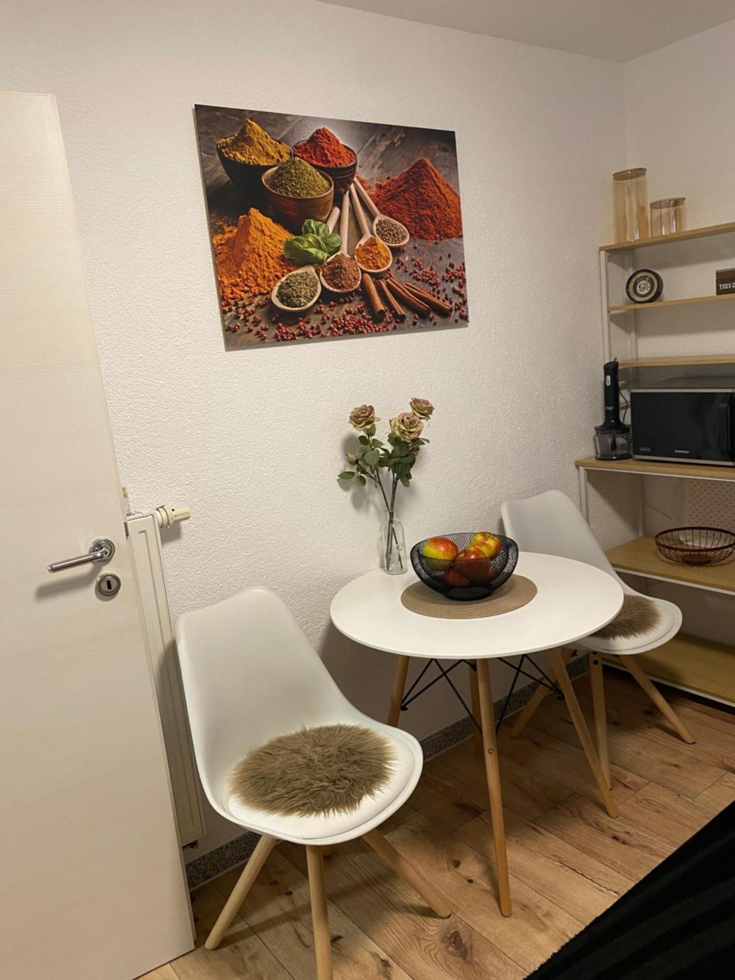 2 Zimmer Ferienunterkunft Gemeinsame Zeit 亚蓬威e尔 外观 照片